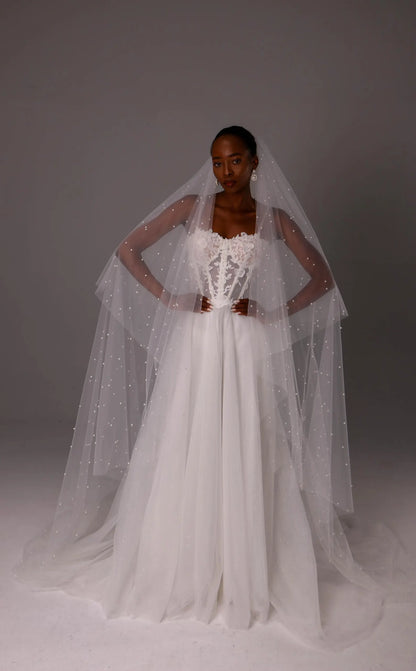 Two-Layer Pearl Veil with Blusher