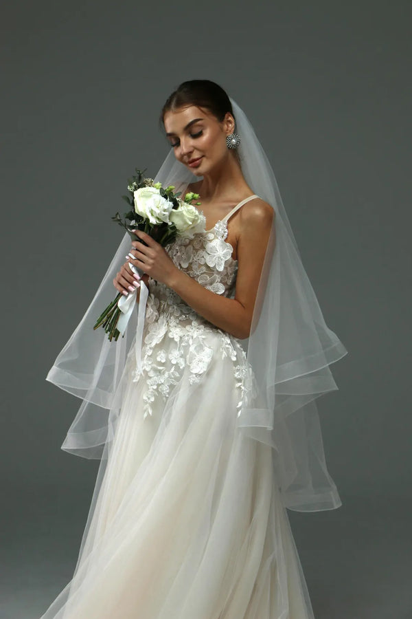Horsehair Edging Veil with Blusher