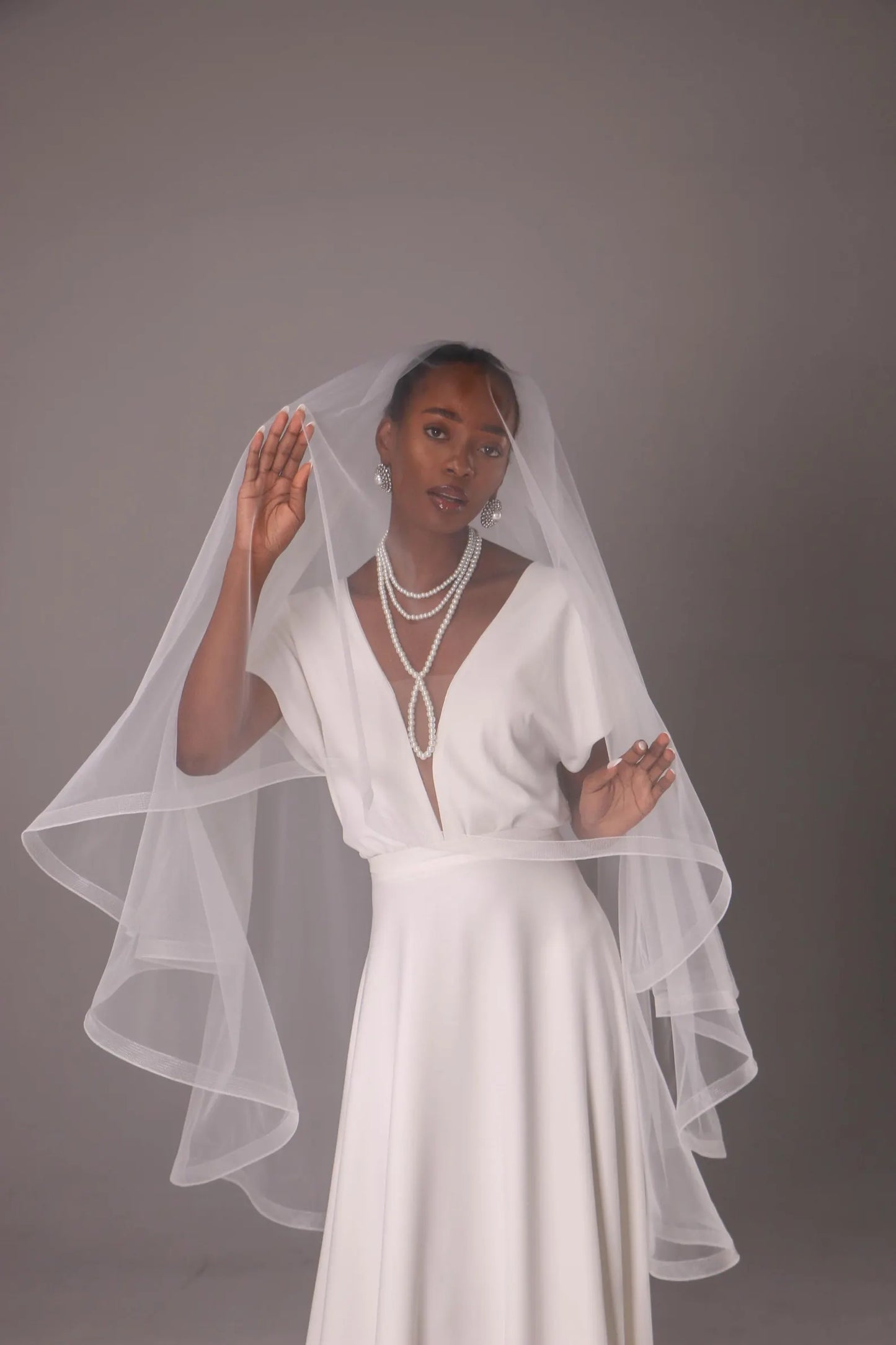 Two-Tier 1-Inch Horsehair Trim Veil