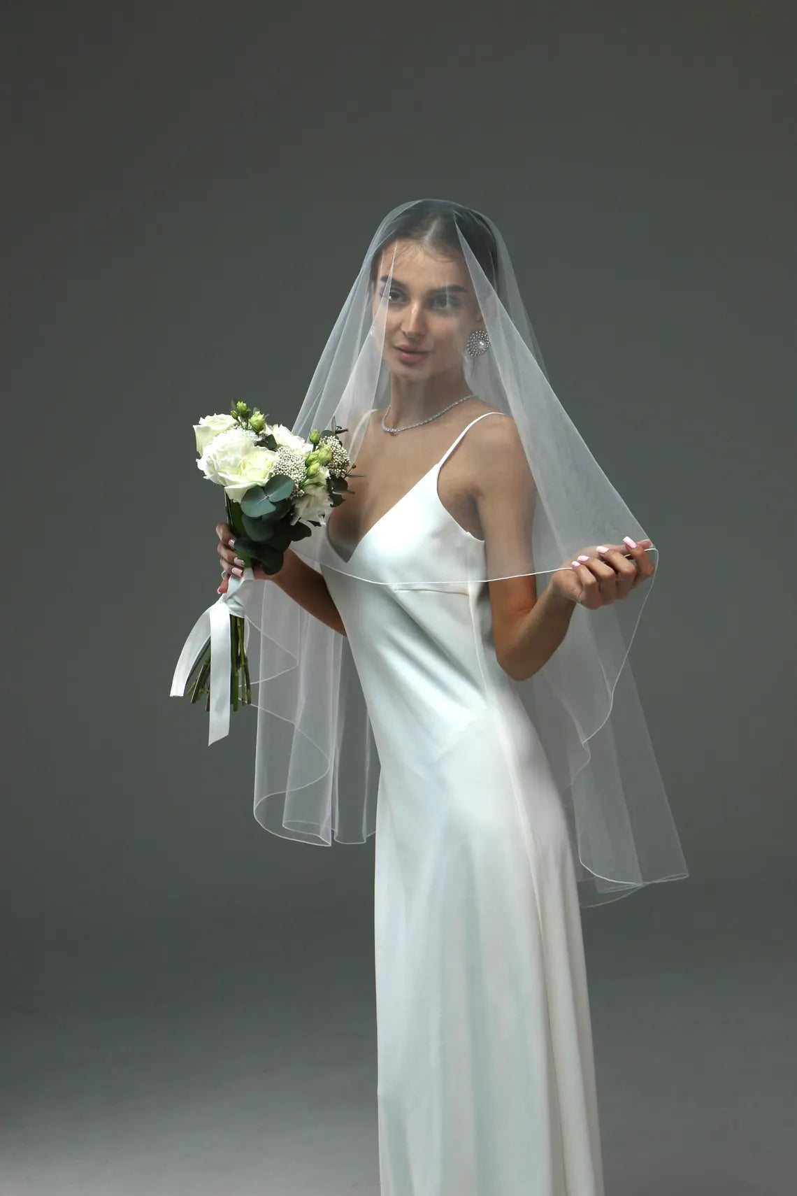 Classic Pencil Edge Veil with Blusher
