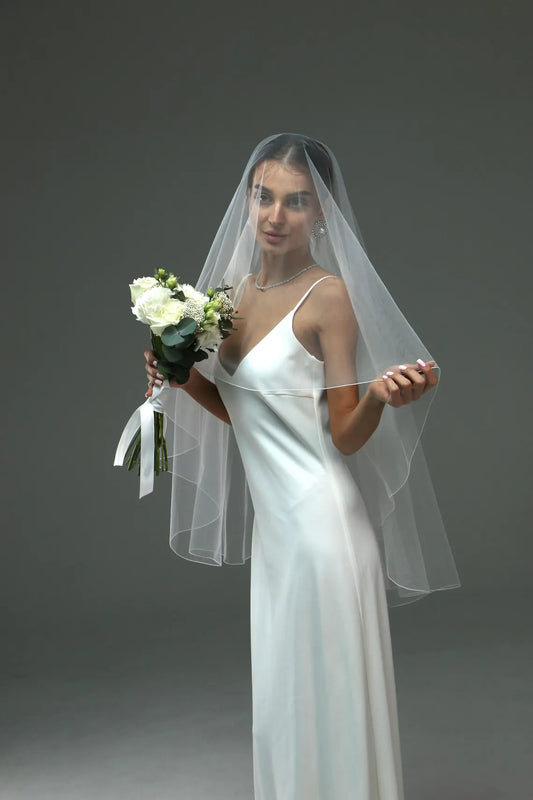 Classic Pencil Edge Veil with Blusher
