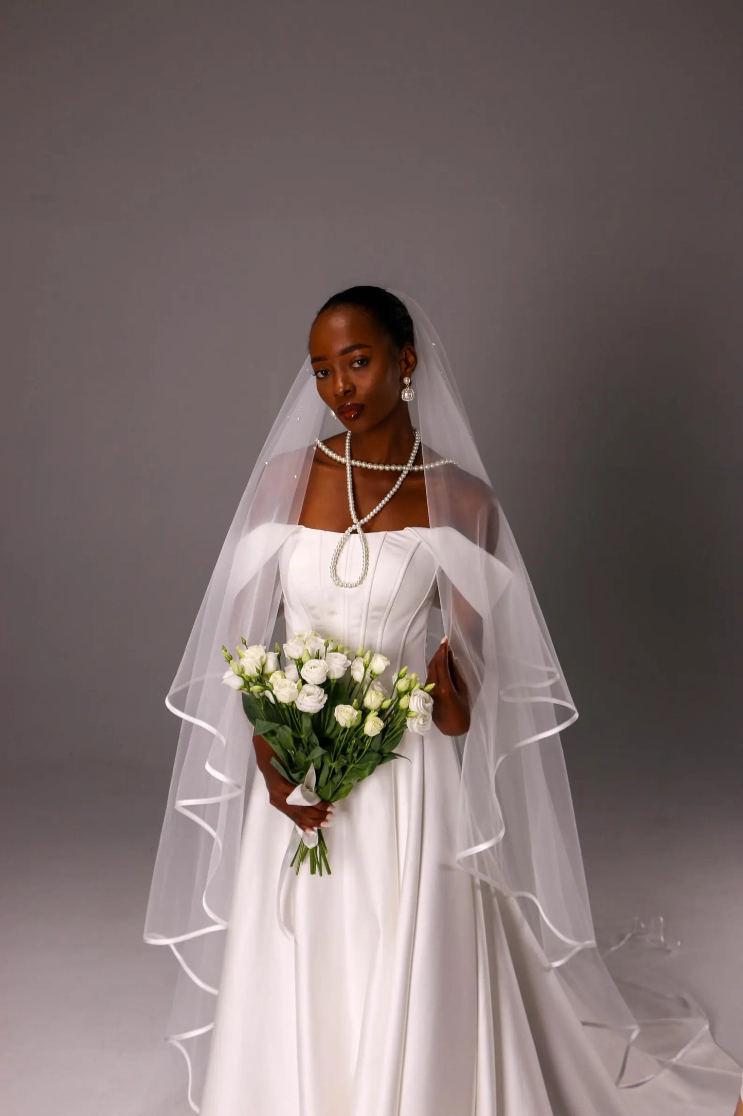 Satin Trim Two-Tier Bridal Veil