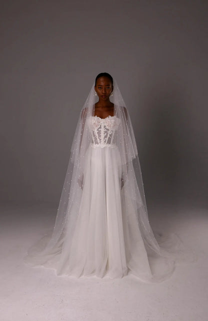 Two-Layer Pearl Veil with Blusher