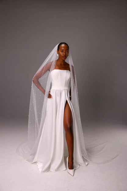 Elegant Single-Layer Pearl Veil