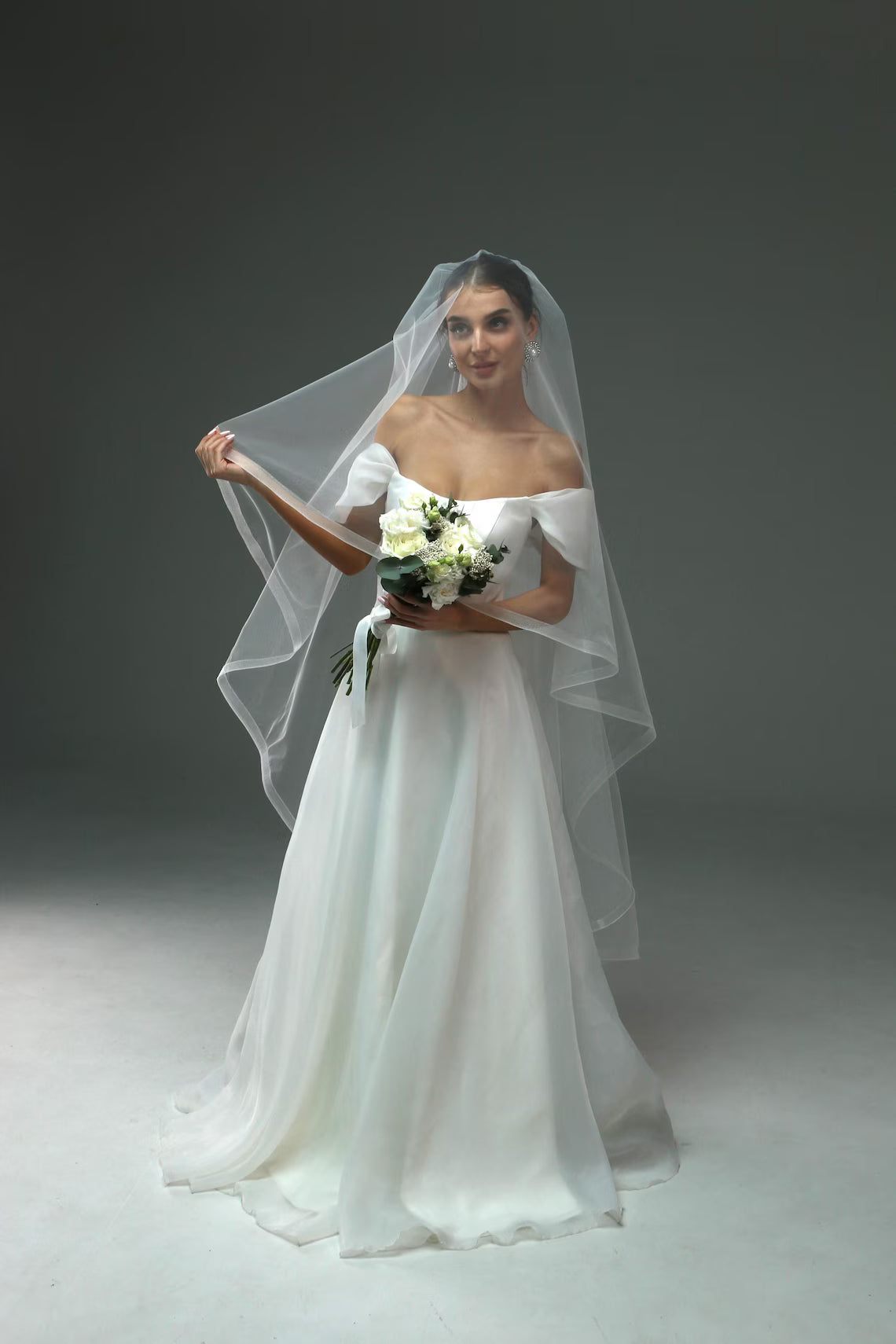 Two-Tier Horsehair Trim Veil with Blusher