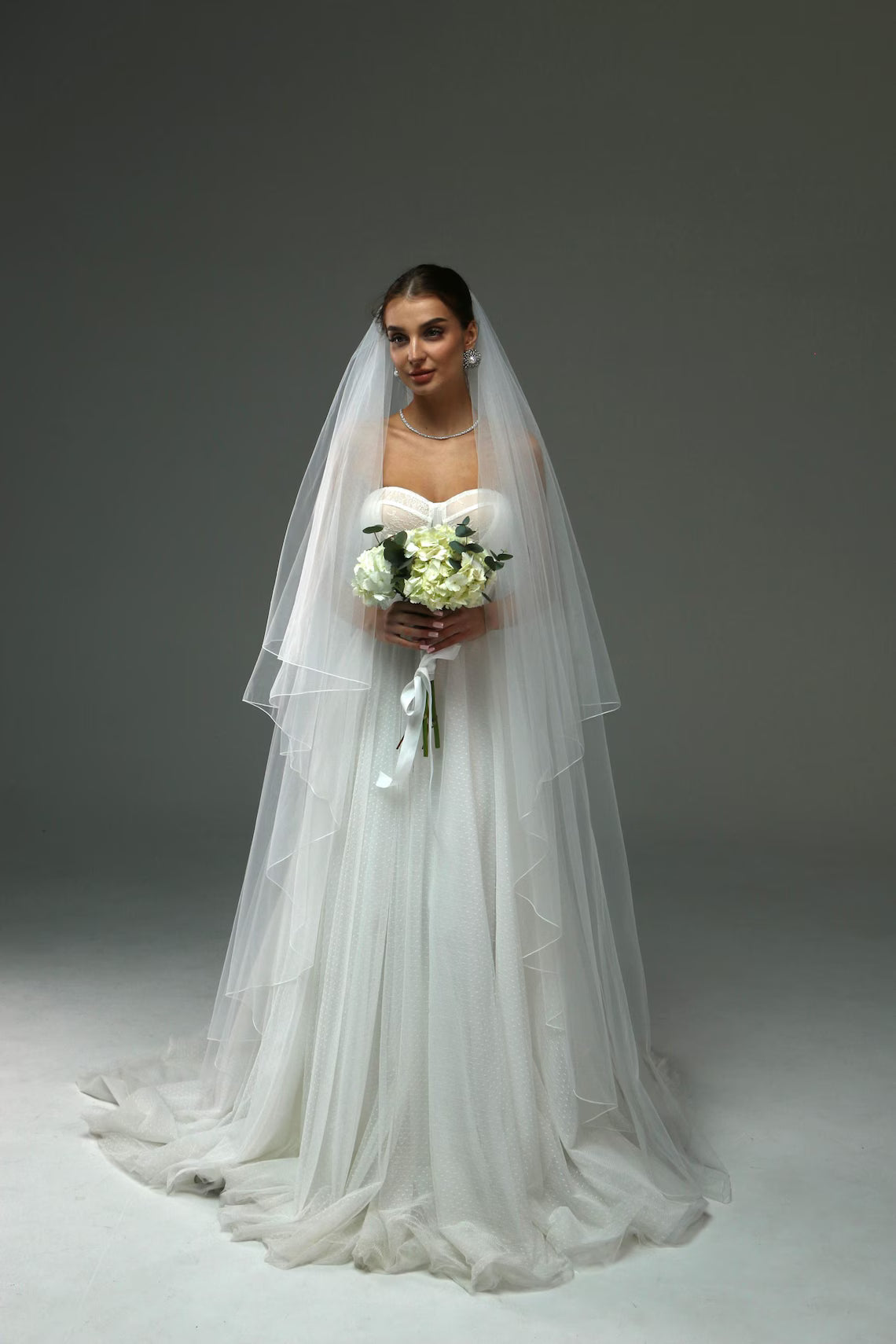 Two-Tier Pencil Edge Veil with Blusher