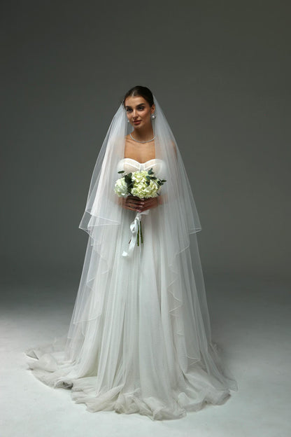 Two-Tier Pencil Edge Veil with Blusher