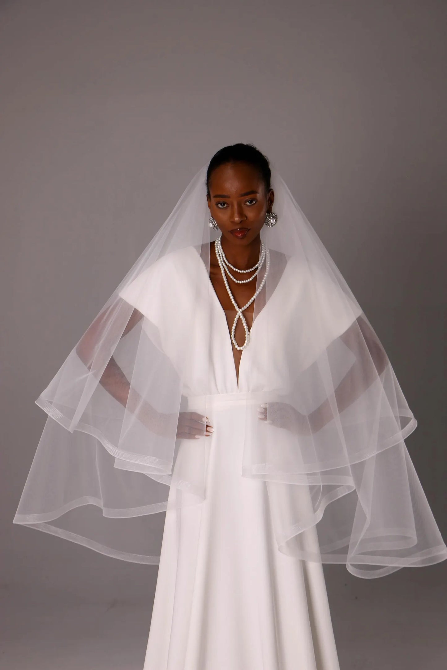 Two-Tier 1-Inch Horsehair Trim Veil