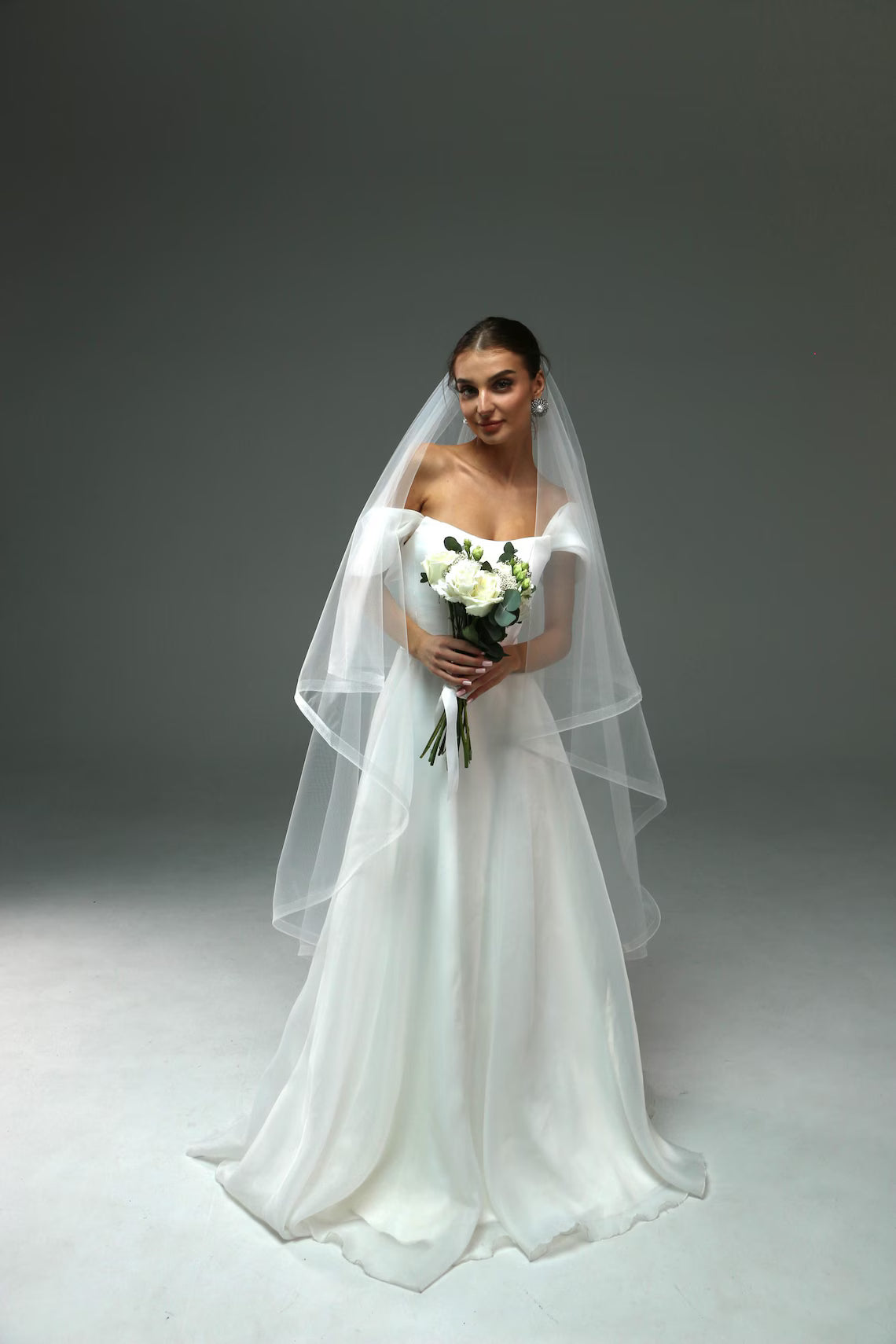 Two-Tier Horsehair Trim Veil with Blusher