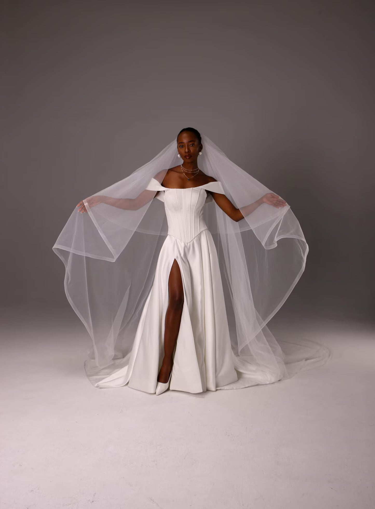 Classic 1-Inch Horsehair Blusher Veil