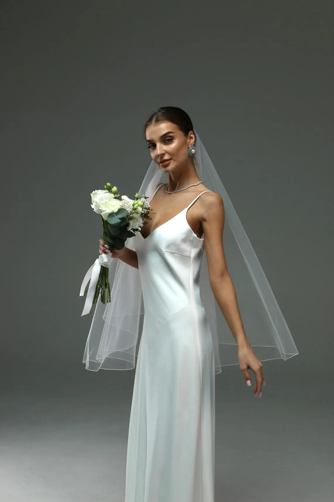 Classic Pencil Edge Veil with Blusher