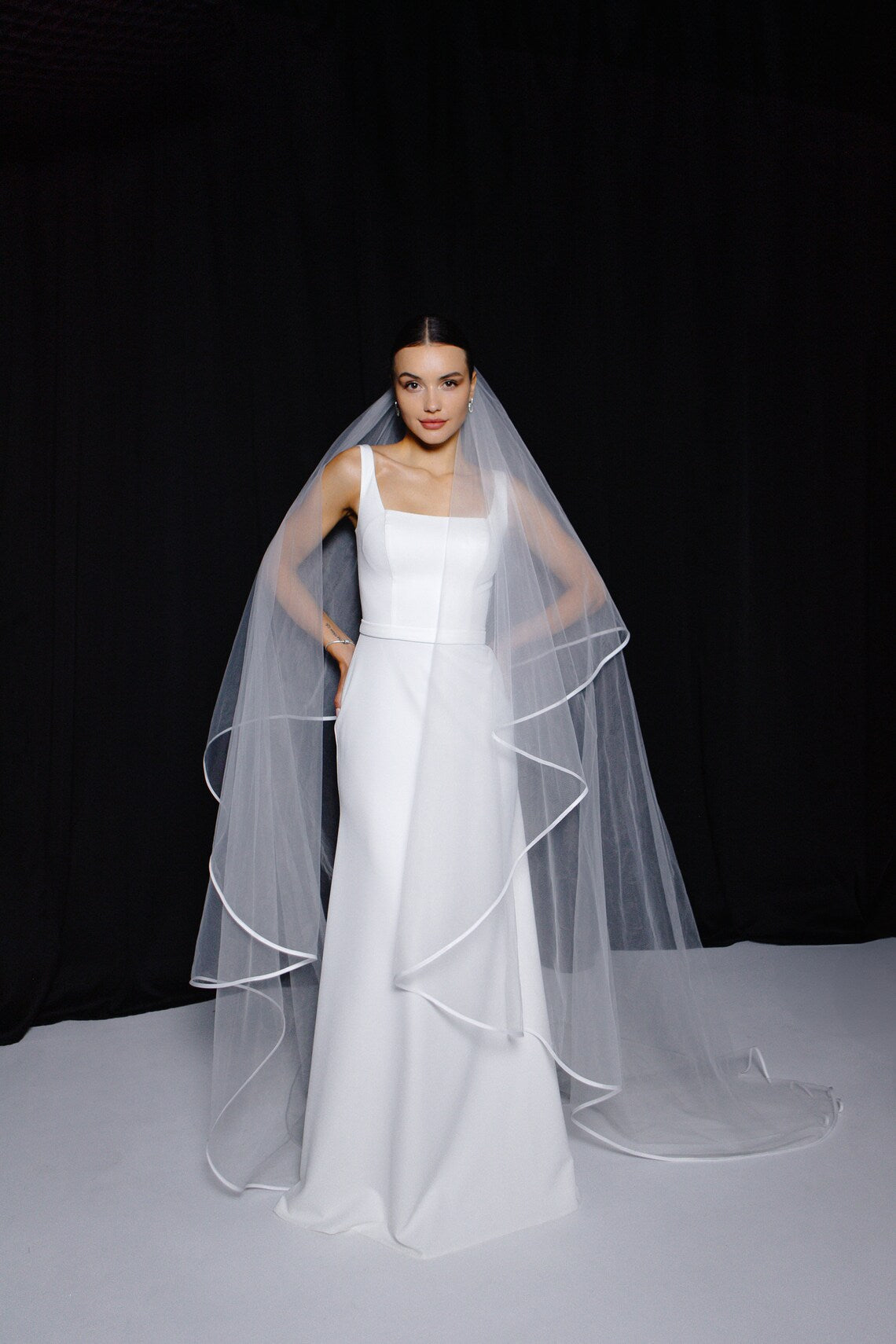 Satin Ribbon Edge Veil with Blusher