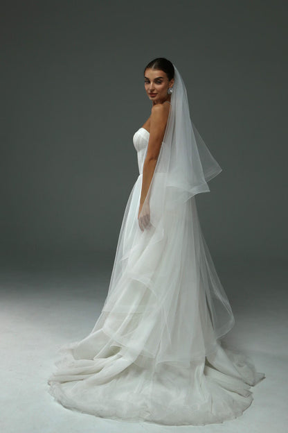 Soft Horsehair Trim Veil with Blusher