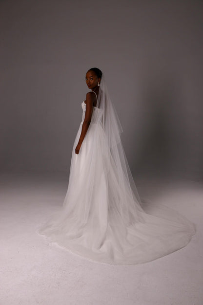 Soft Raw Edge Blusher Veil