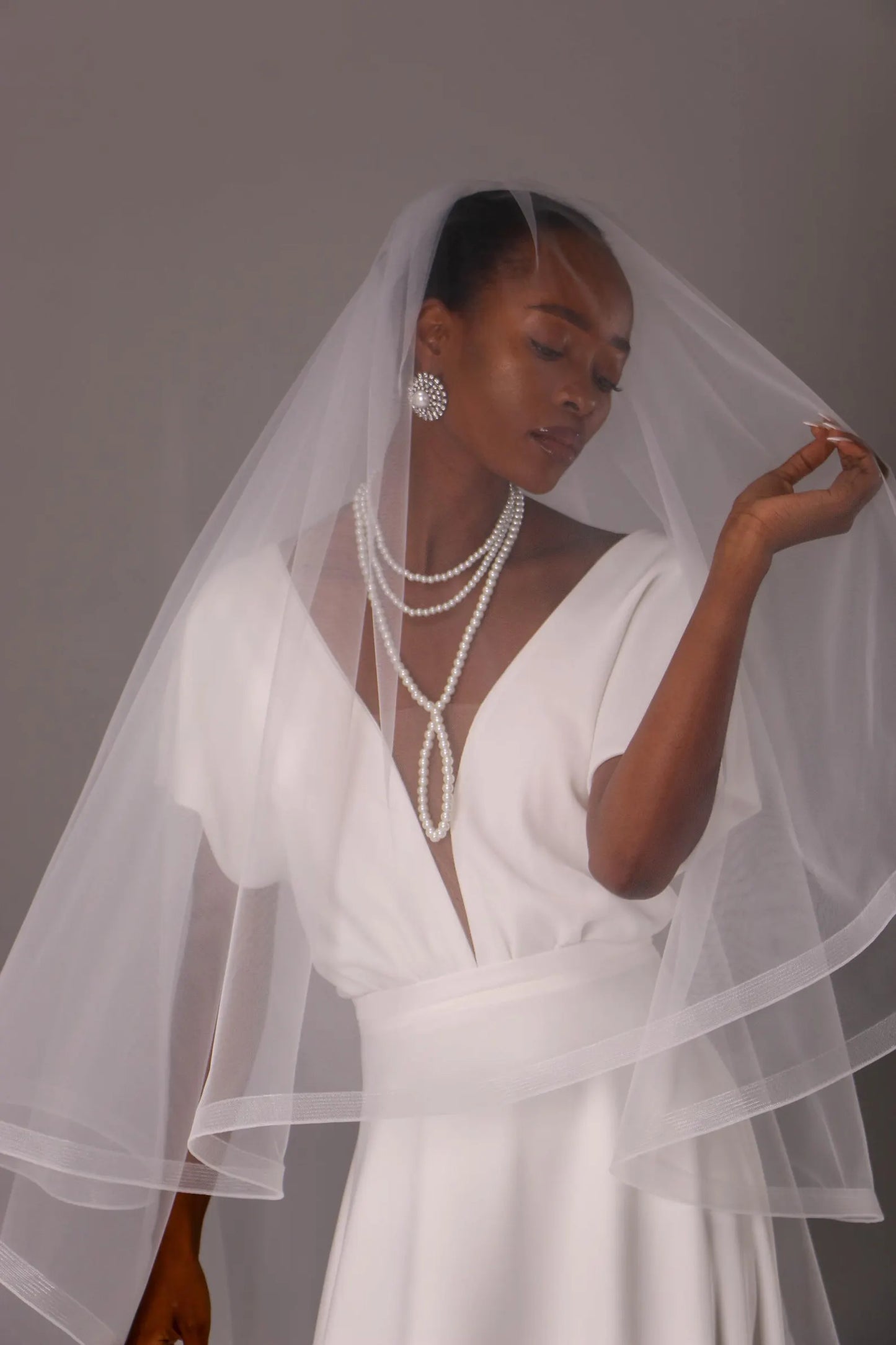 Two-Tier 1-Inch Horsehair Trim Veil