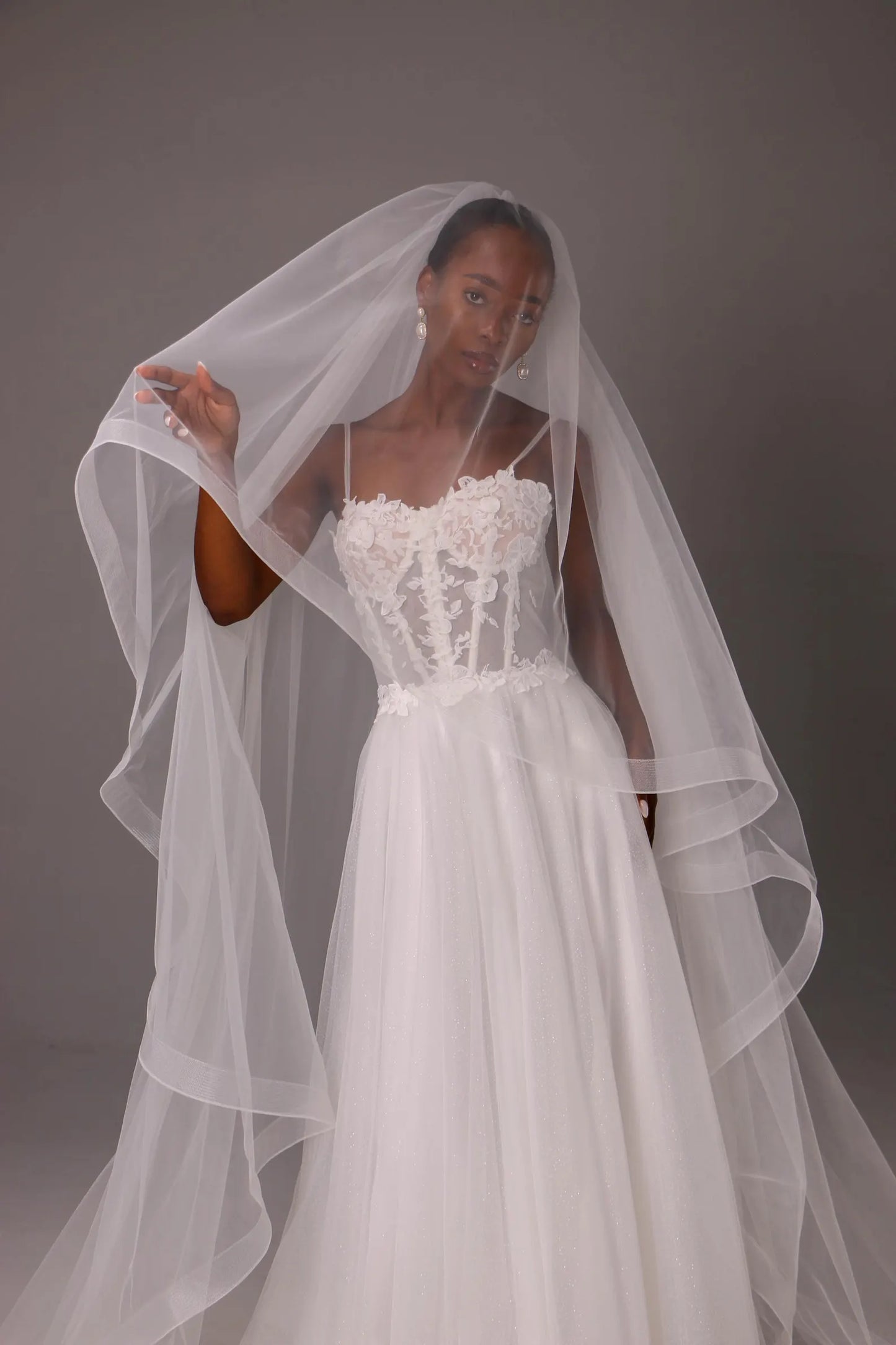 Crinoline Edge Veil with Blusher