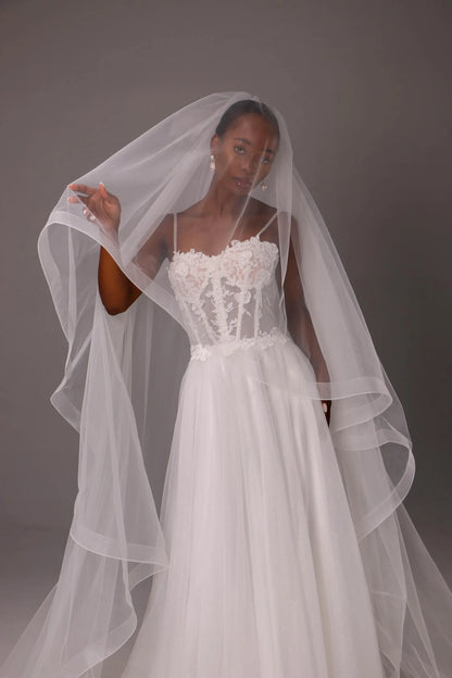 Crinoline Edge Veil with Blusher