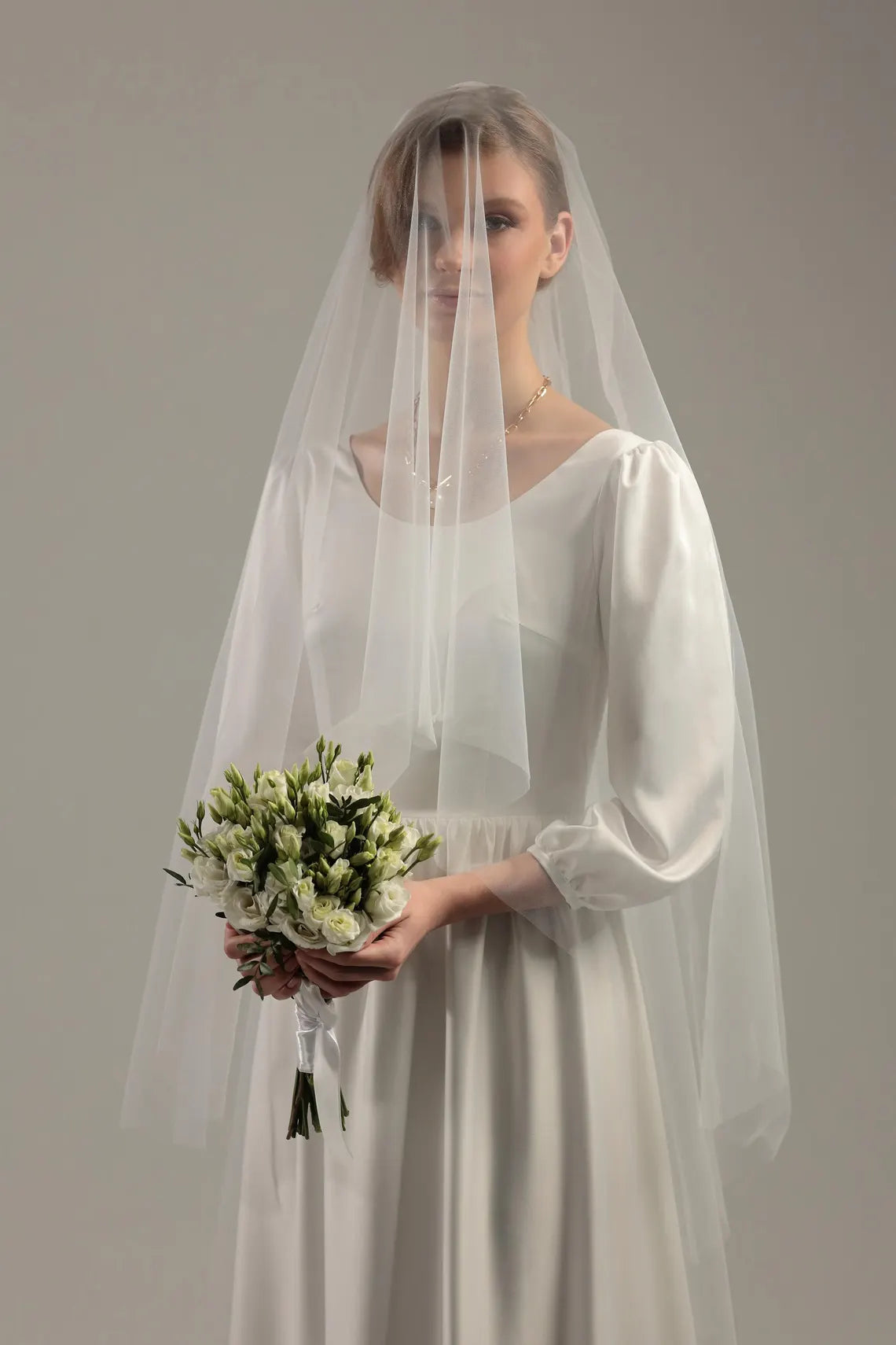 Two-Tier Cut Edge Veil with Blusher