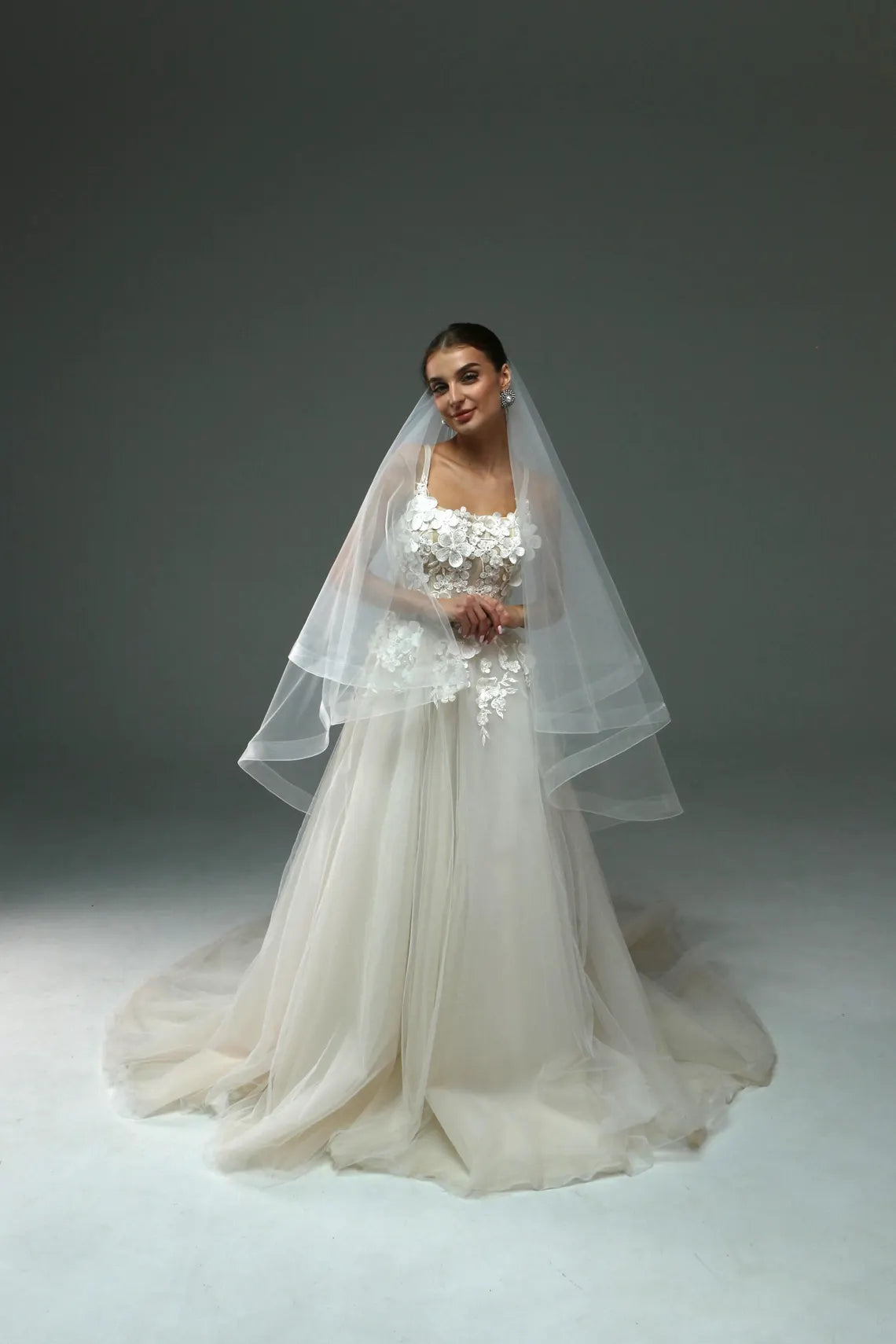 Horsehair Edging Veil with Blusher