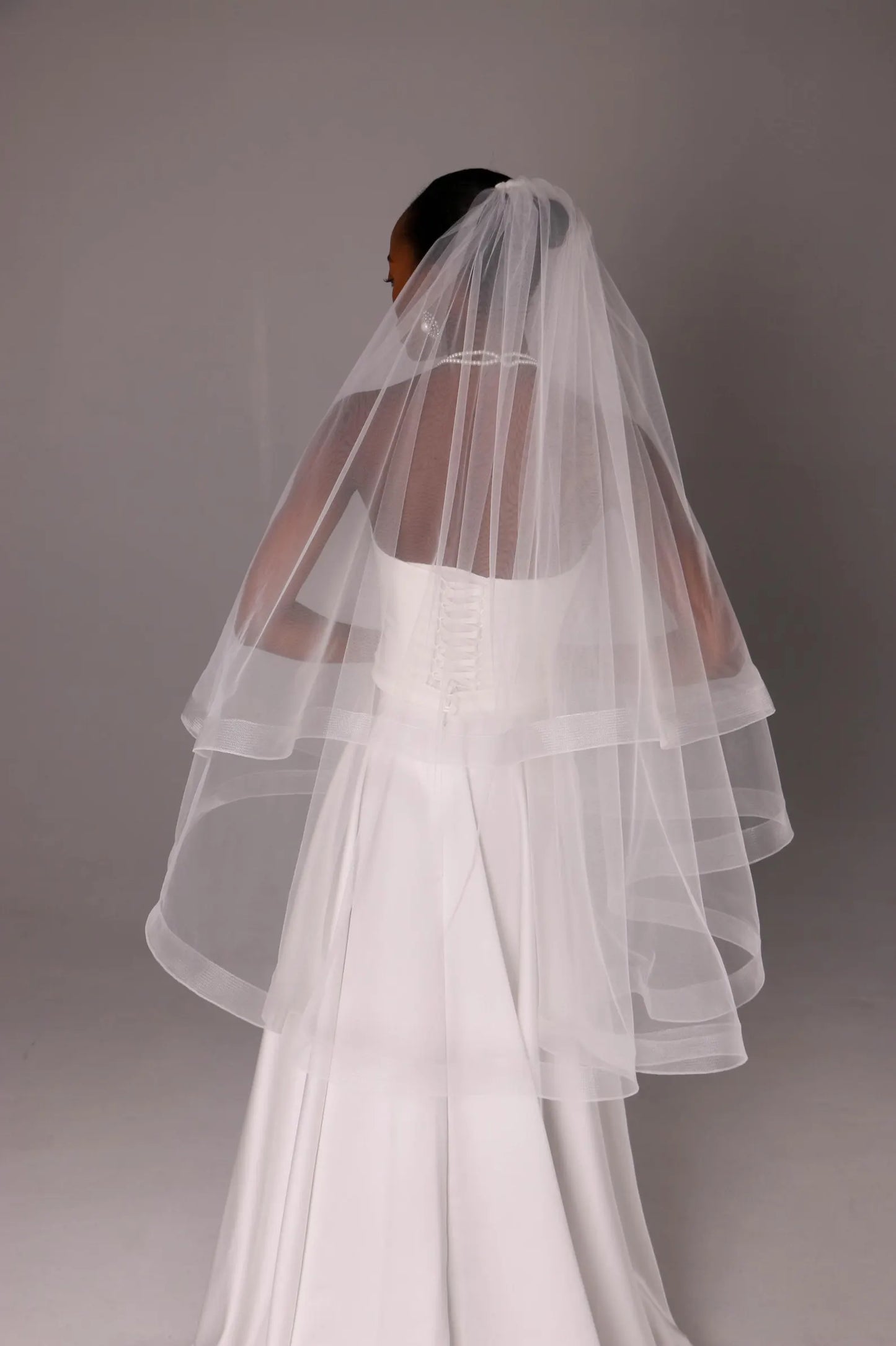 Horsehair Edge Blusher Veil