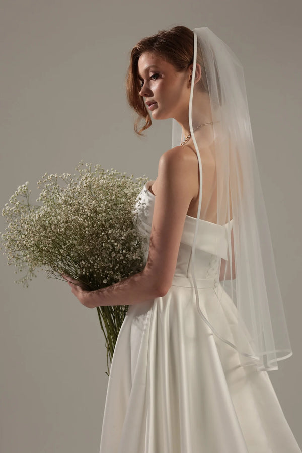 Single Layer Satin Edge Veil