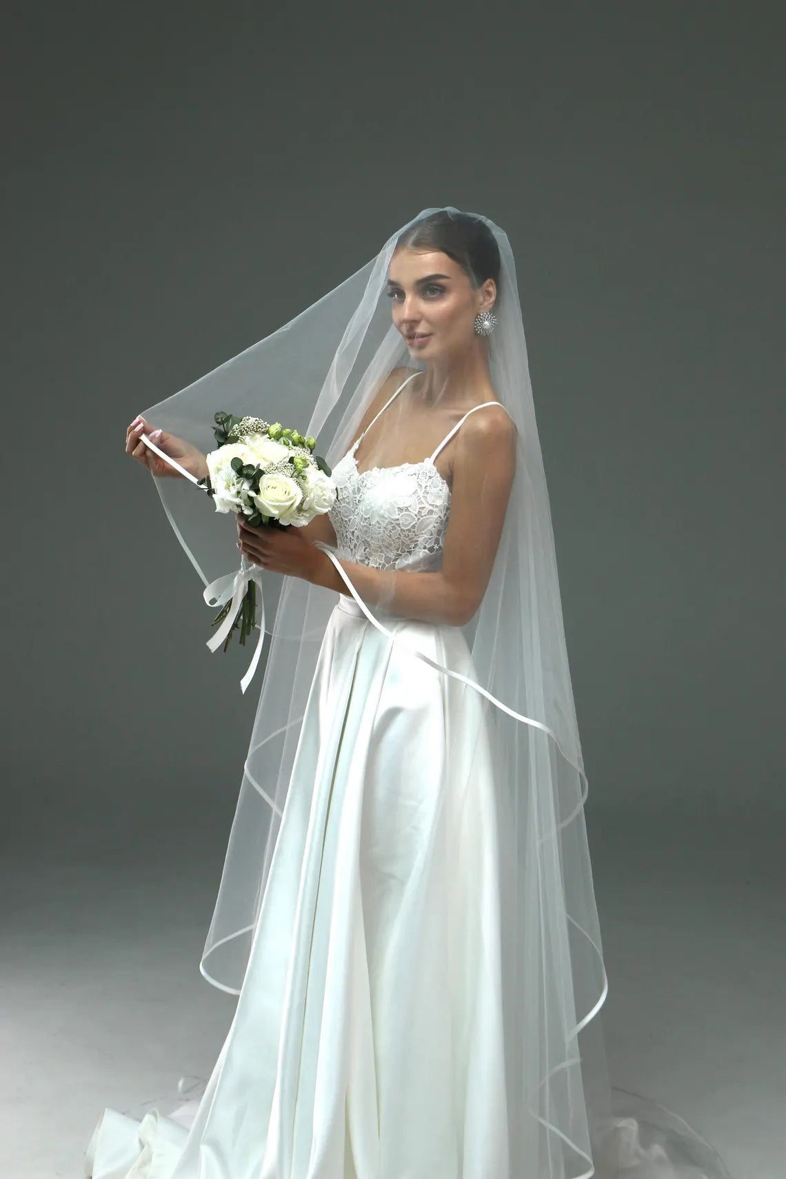 Satin Trim Veil with Blusher
