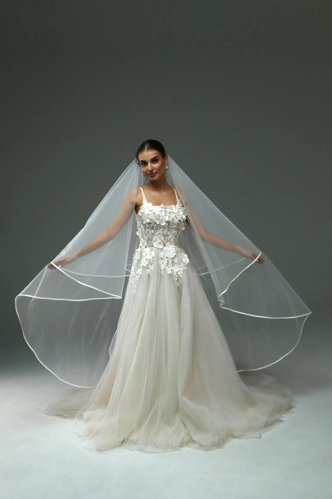 Two-Tier Satin Edge Veil