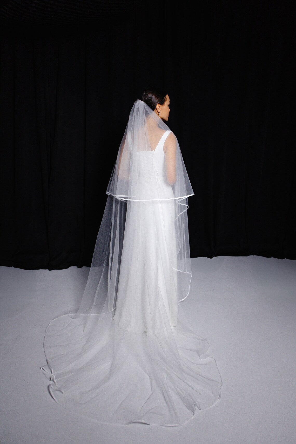 Satin Ribbon Edge Veil with Blusher