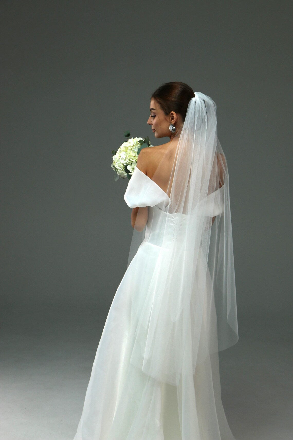 Soft Single-Tier Bridal Veil