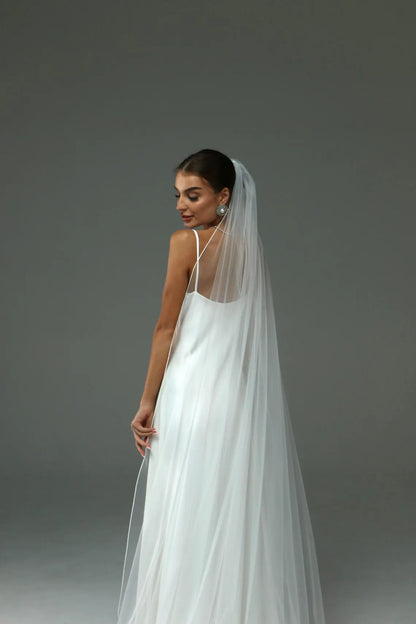 Soft Veil with Pencil Edging
