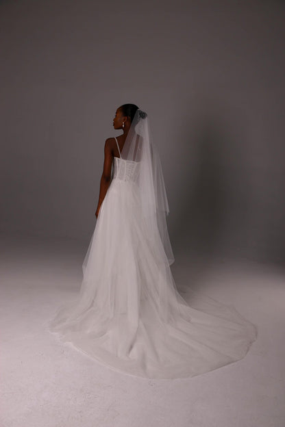 Soft Raw Edge Blusher Veil