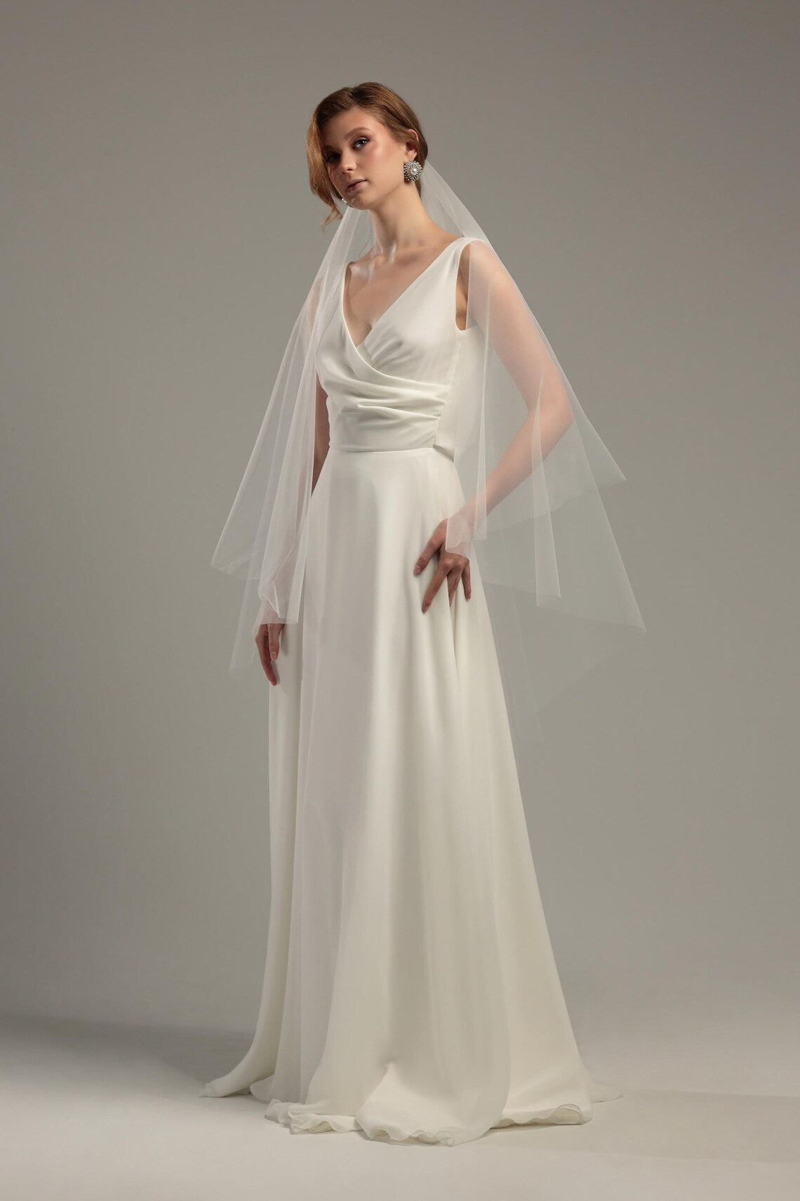 Two-Tier Simple Tulle Veil with Blusher