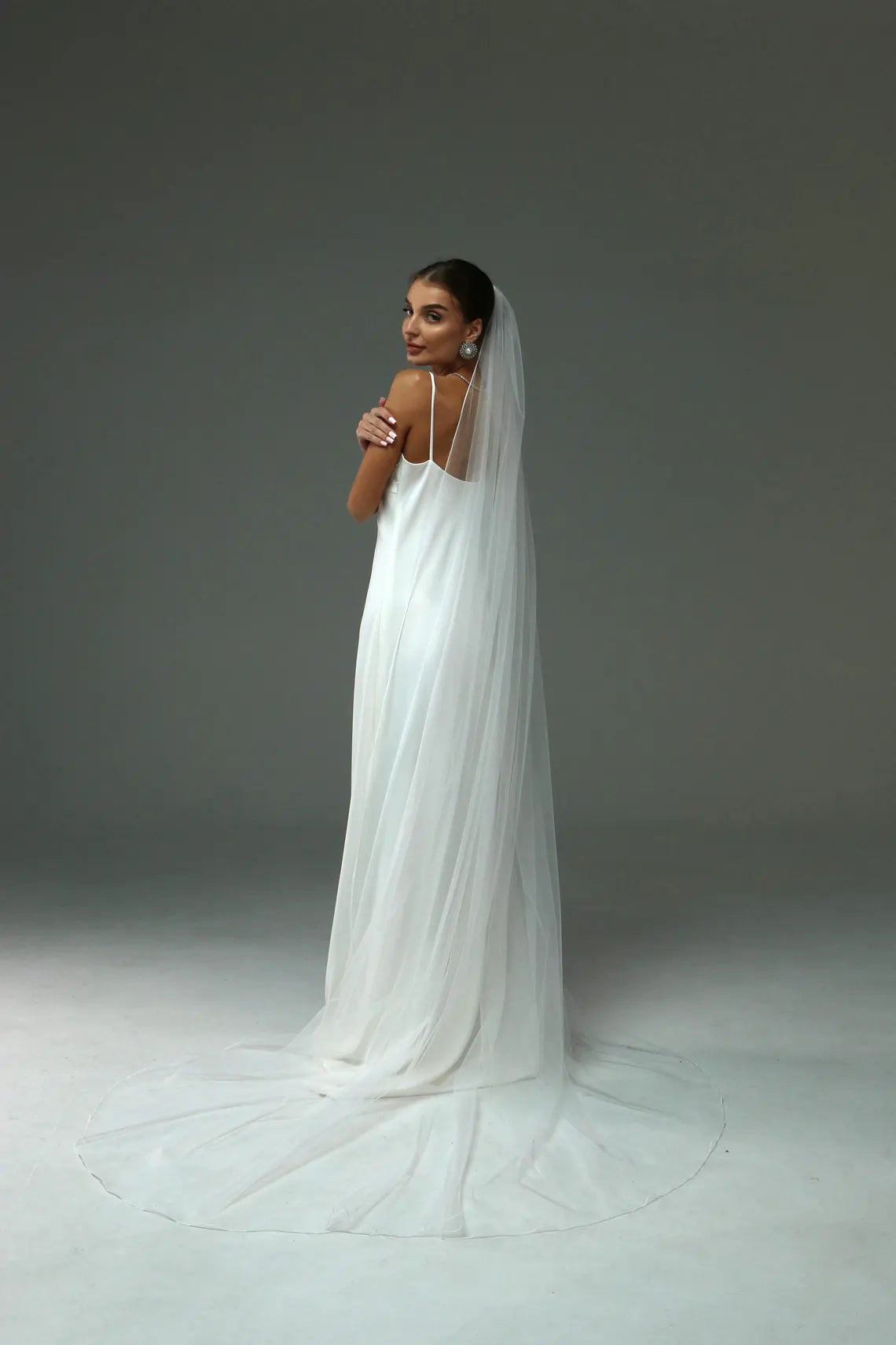 Soft Veil with Pencil Edging