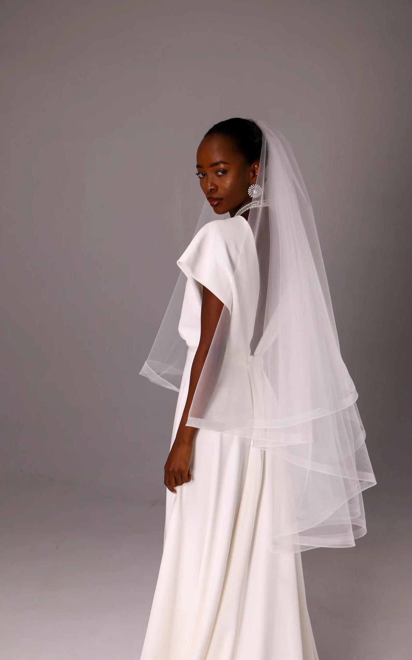 Two-Tier 1-Inch Horsehair Trim Veil