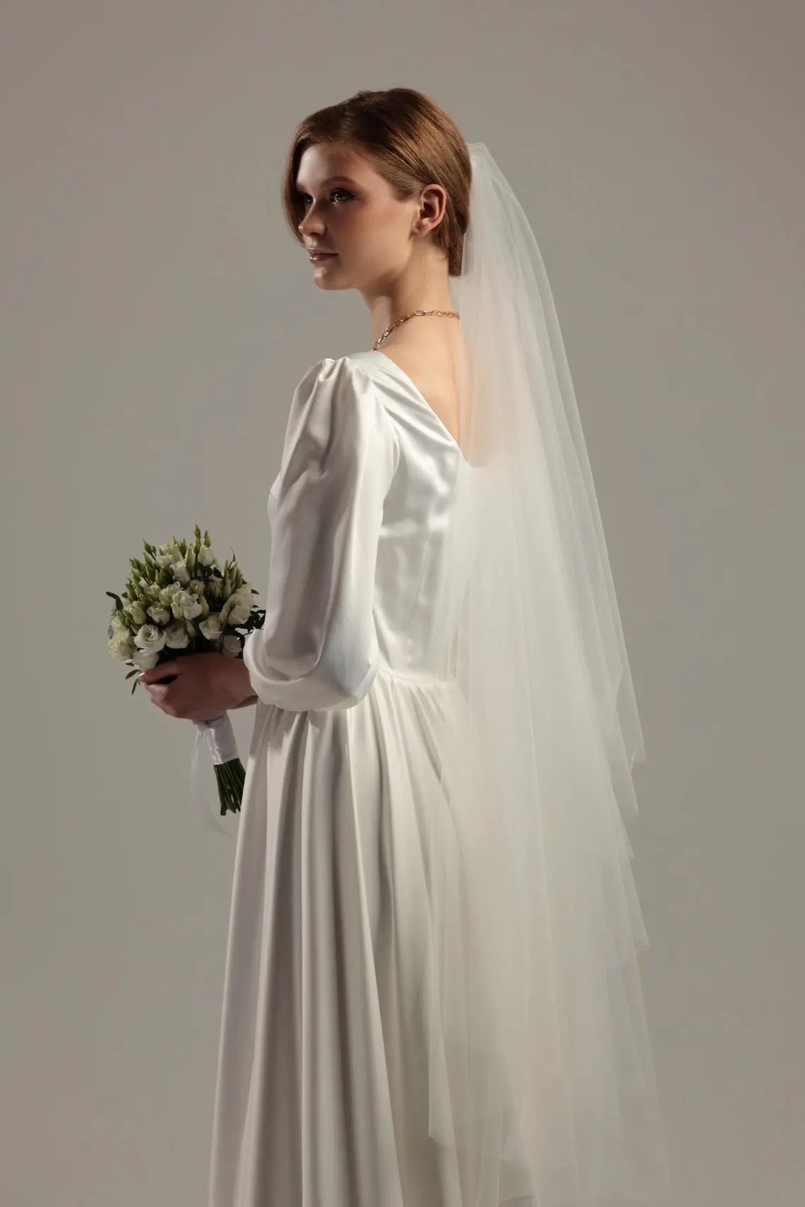 Two-Tier Cut Edge Veil with Blusher