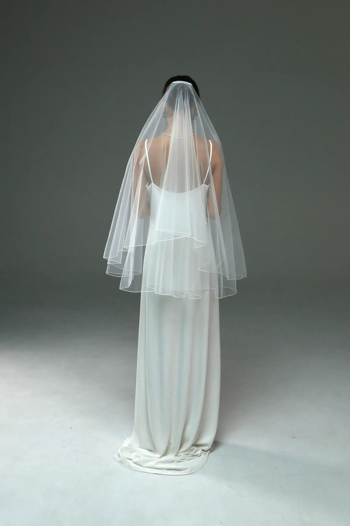 Classic Pencil Edge Veil with Blusher