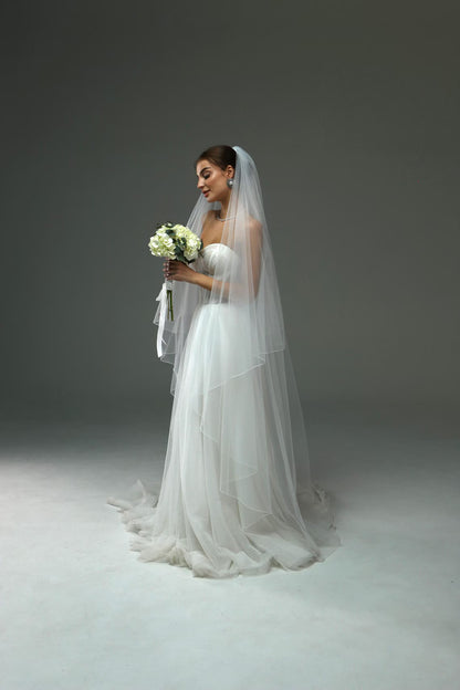 Two-Tier Pencil Edge Veil with Blusher