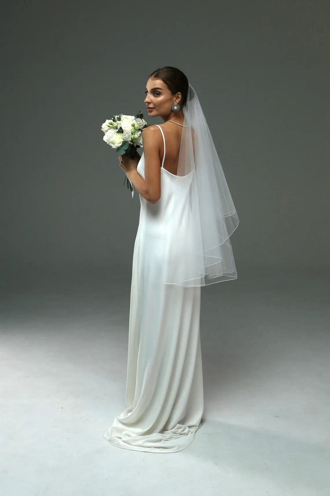 Classic Pencil Edge Veil with Blusher
