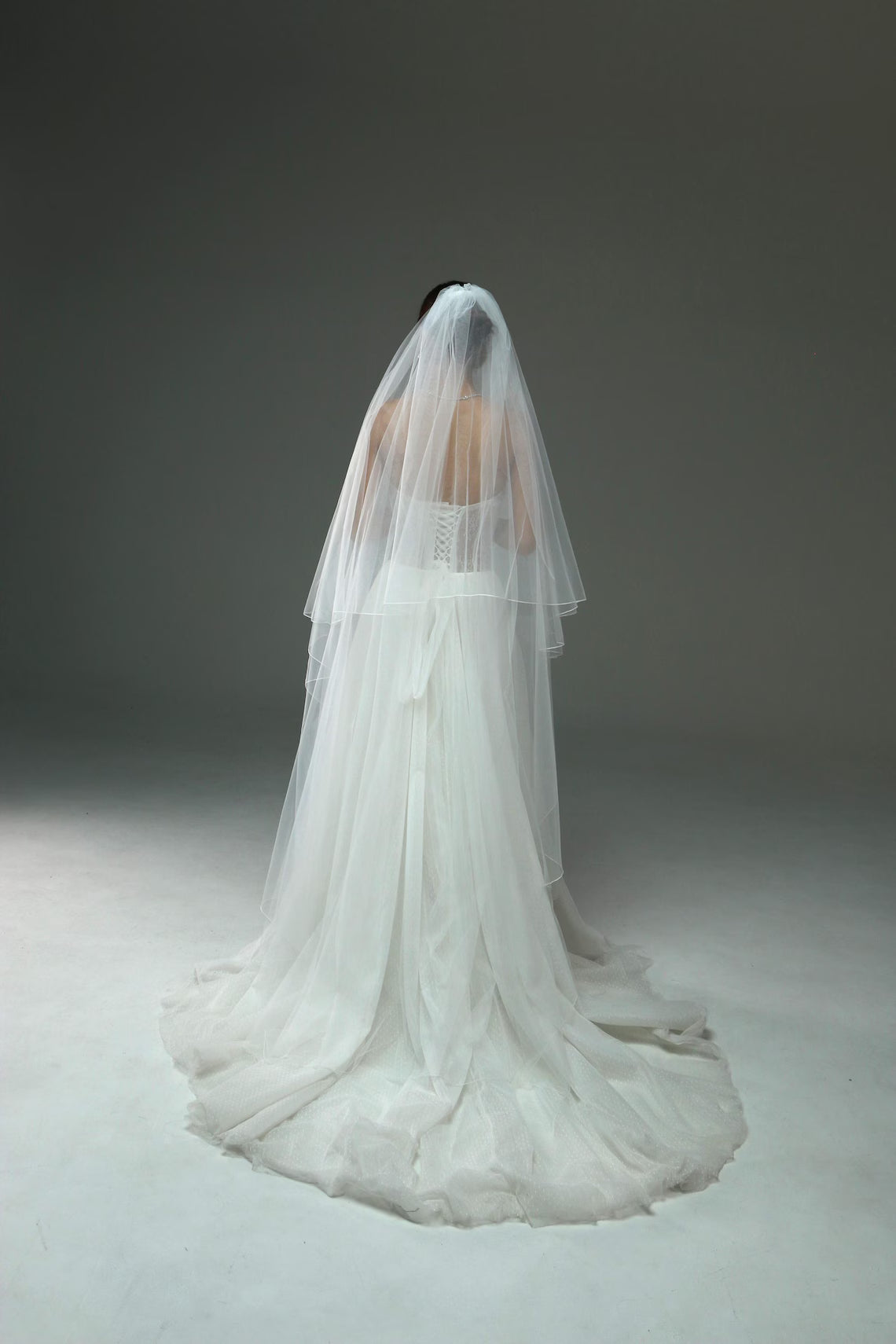 Two-Tier Pencil Edge Veil with Blusher