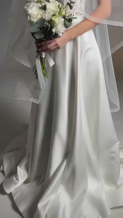 Two-Tier Blusher Veil with Horsehair Trim